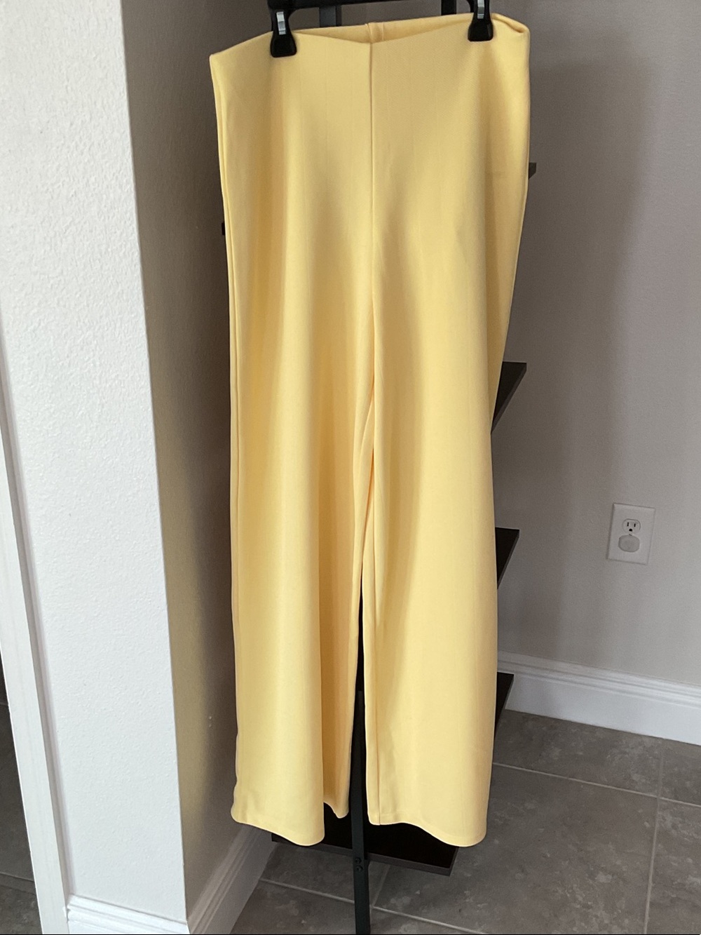 Zara Pale Yellow Wide-Leg Trousers